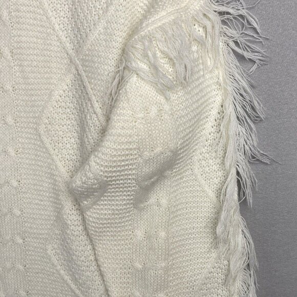 Simply Southern Ladies Top Size Medium Knit Pullover White‎ Cozy Trendy Unique - Picture 3 of 13